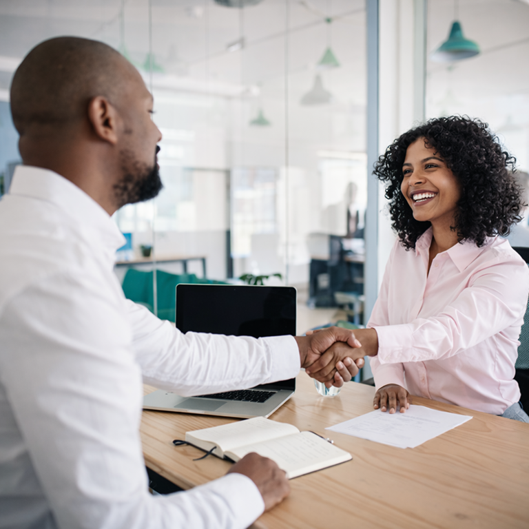 Como aplicar advertência no trabalho